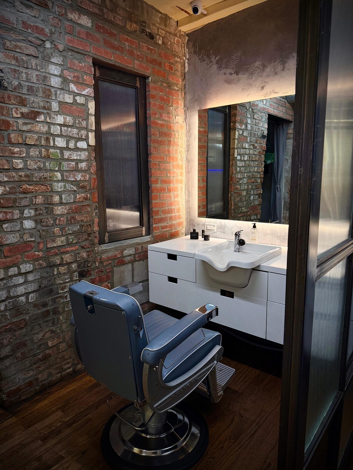 The wash basin area of the Martial Vivot West Village salon on Hudson Street